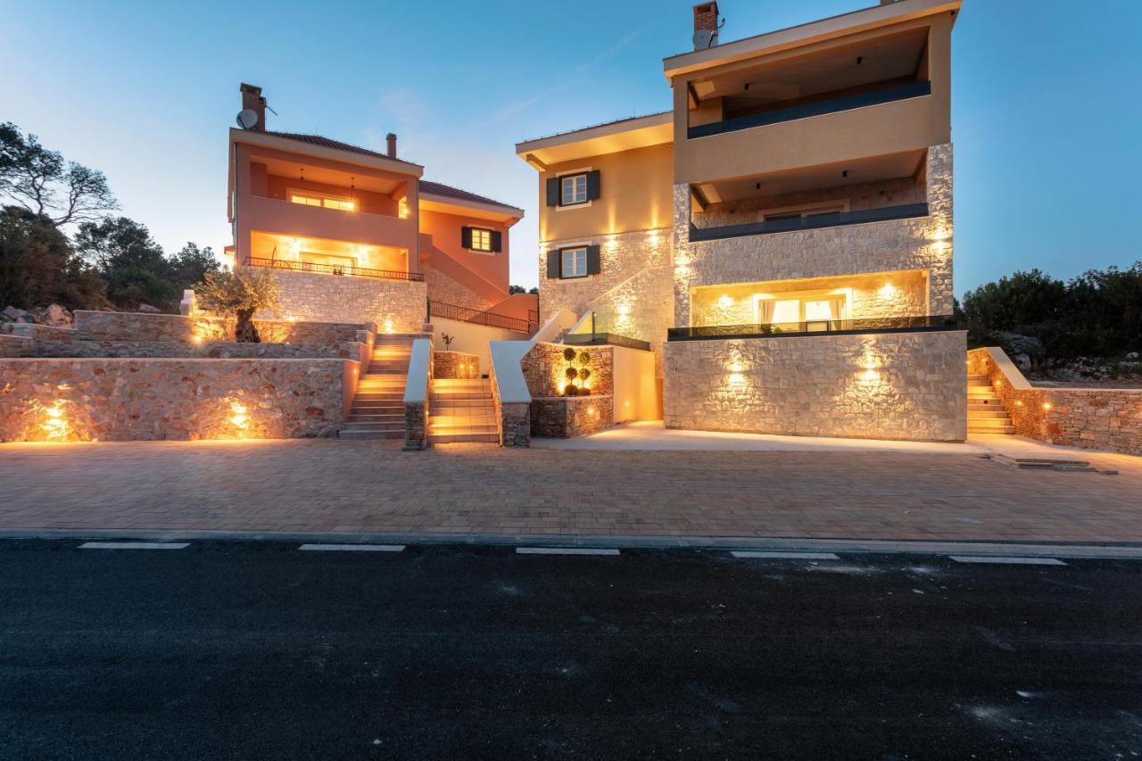 Teona Luxury Apartment With Jacuzzi And Terrace Sea View 萨利 外观 照片